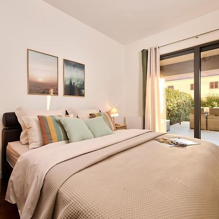 Spada Brand New Apartment With Garden 3 Min From Beach! Πόρετς Εξωτερικό φωτογραφία
